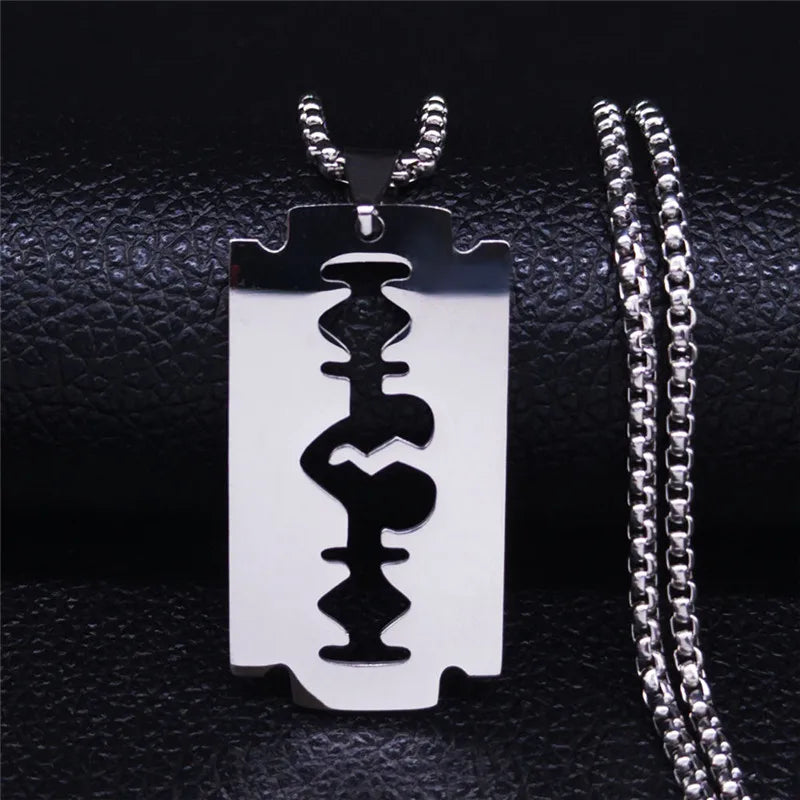 Collier tendance lame de rasoir gothique ♂️